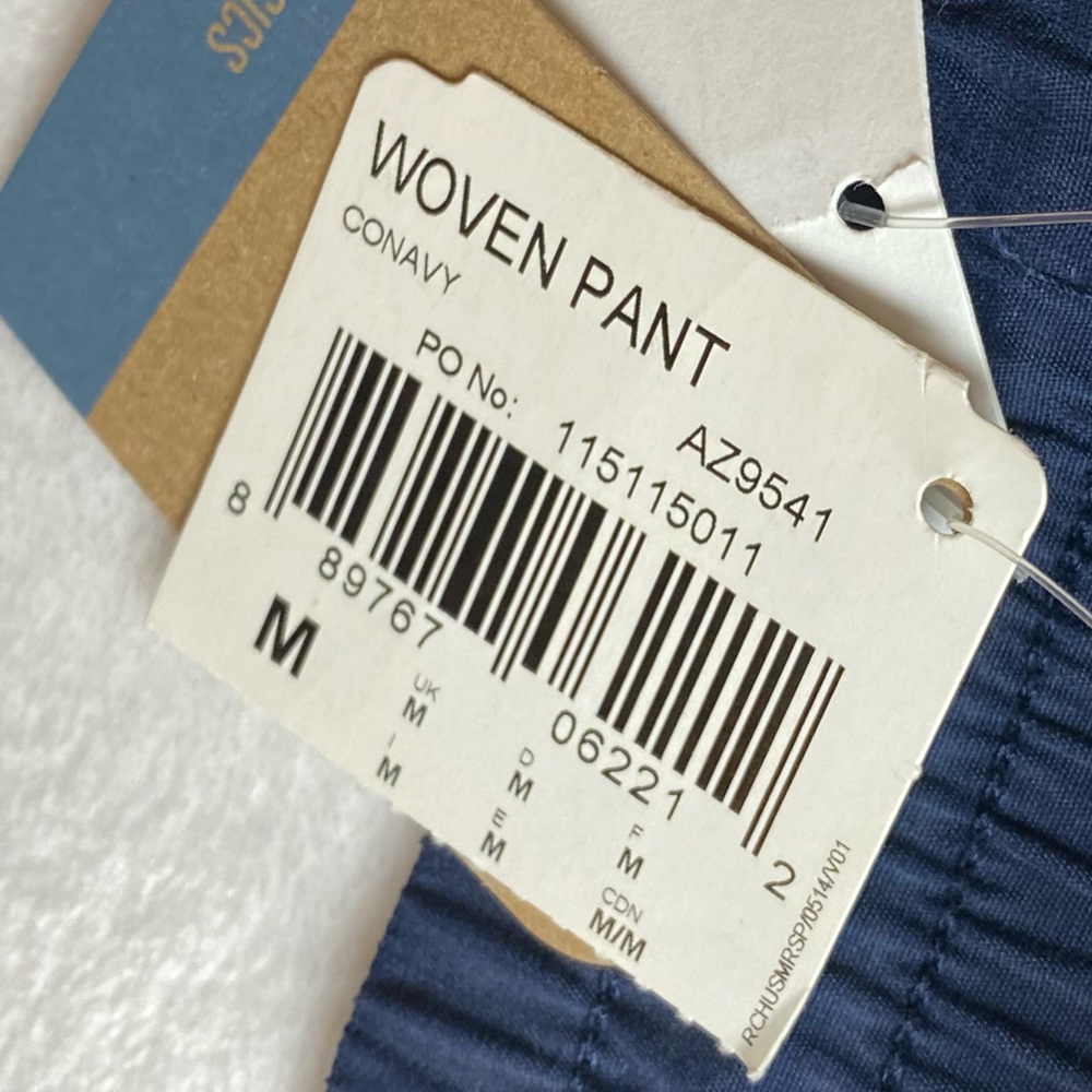 NWT Reebok Classics Nylon Joggers in Navy Cool Retro Size M - Picture 11 of 11